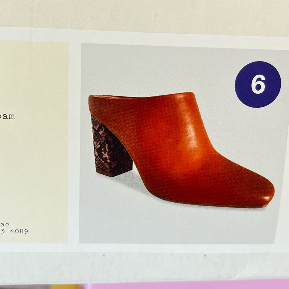 Women's booties - Picture 4 of 6